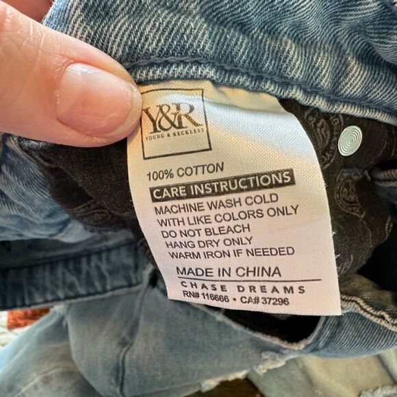 Young & Reckless Vertical Synthesis Letter Jeans - Picture 6 of 7